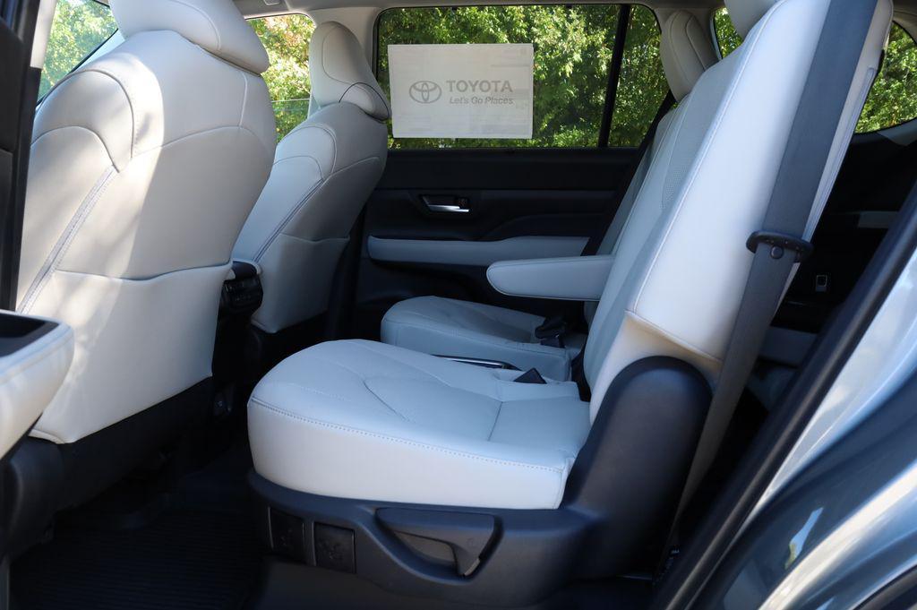new 2026 Toyota Grand Highlander car, priced at $55,647