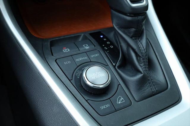used 2020 Toyota RAV4 car, priced at $29,021