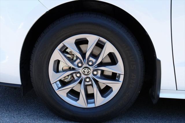 used 2024 Toyota Sienna car, priced at $44,751