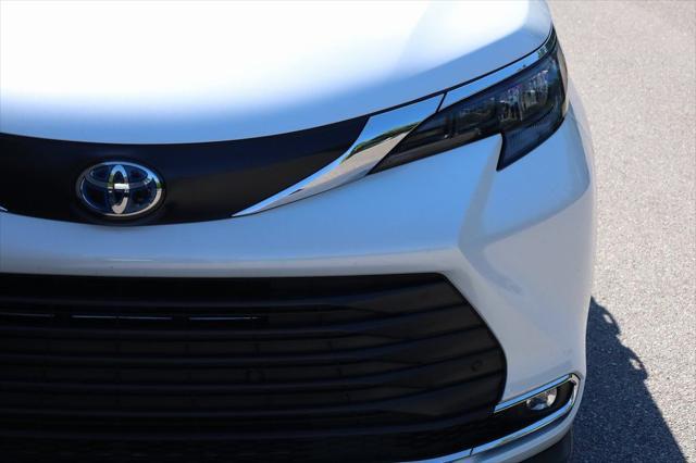 used 2024 Toyota Sienna car, priced at $44,751