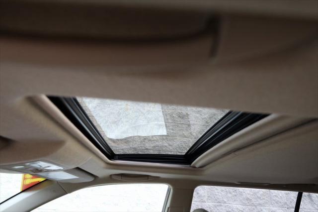 used 2013 Toyota Highlander car, priced at $17,664