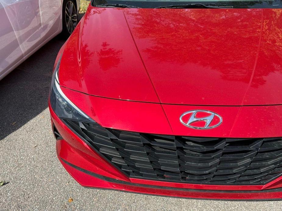 used 2022 Hyundai Elantra car, priced at $18,779