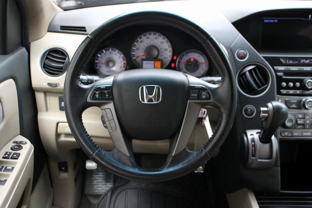 used 2013 Honda Pilot car, priced at $8,999