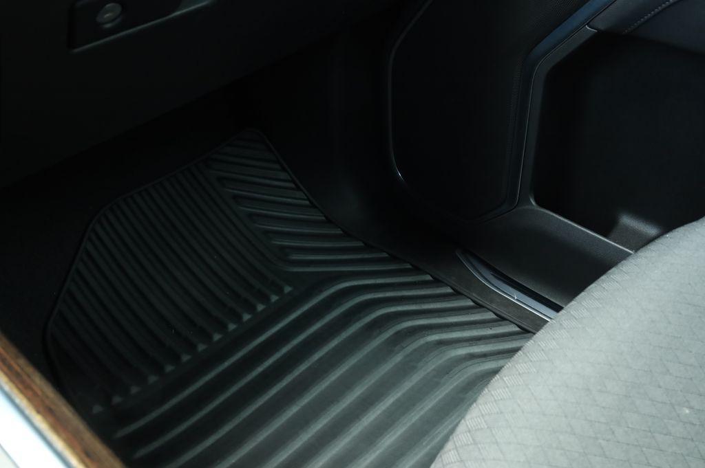 used 2023 GMC Sierra 1500 car, priced at $41,744