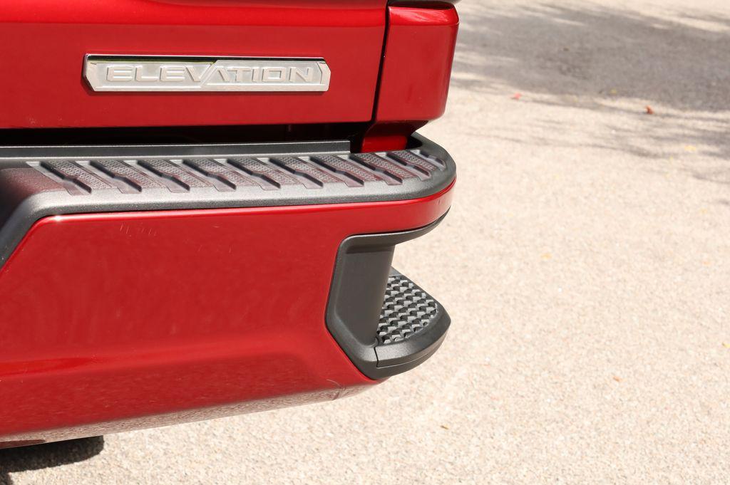 used 2023 GMC Sierra 1500 car, priced at $41,744