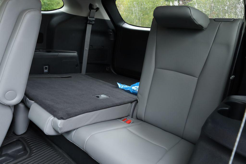 used 2024 Toyota Highlander car, priced at $41,882