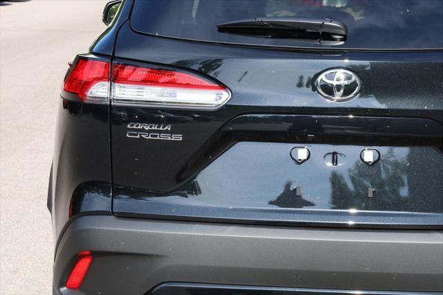 new 2025 Toyota Corolla Cross car, priced at $25,908