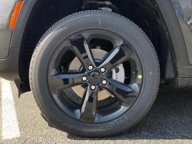 new 2025 Jeep Grand Cherokee car, priced at $42,543