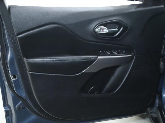 used 2021 Jeep Cherokee car, priced at $18,389