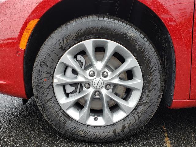 new 2026 Chrysler Pacifica car, priced at $45,910