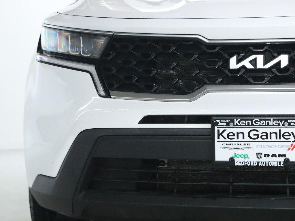 used 2022 Kia Sorento car, priced at $20,891