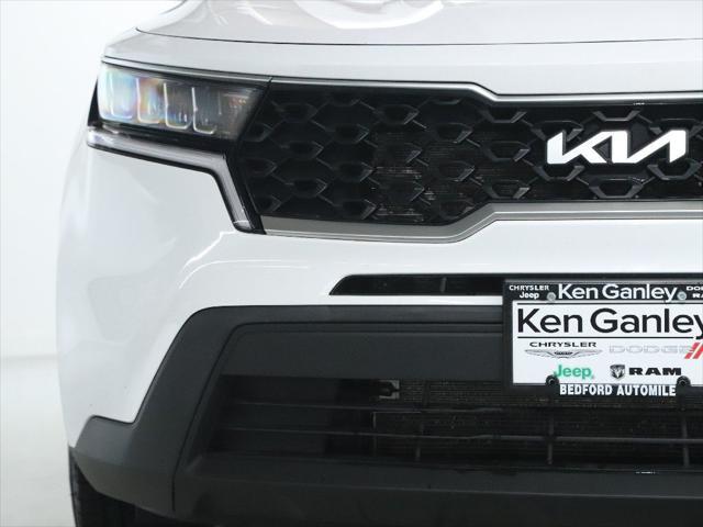 used 2022 Kia Sorento car, priced at $21,997