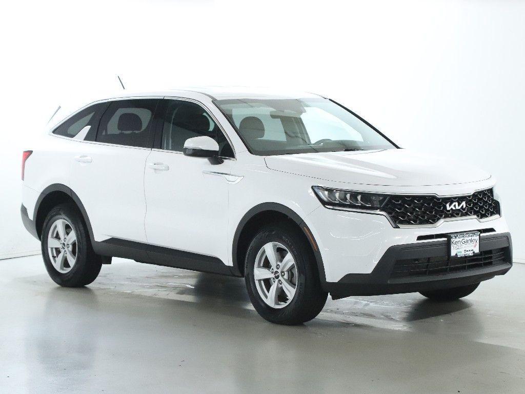 used 2022 Kia Sorento car, priced at $20,891