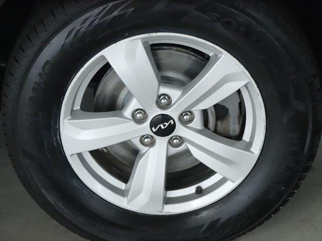 used 2022 Kia Sorento car, priced at $21,997