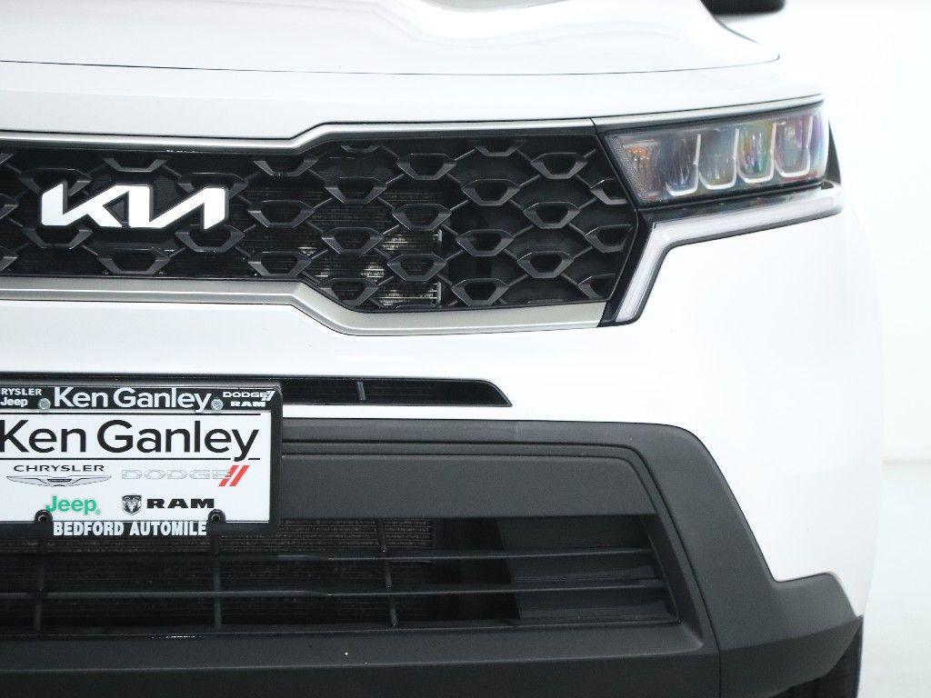 used 2022 Kia Sorento car, priced at $20,891
