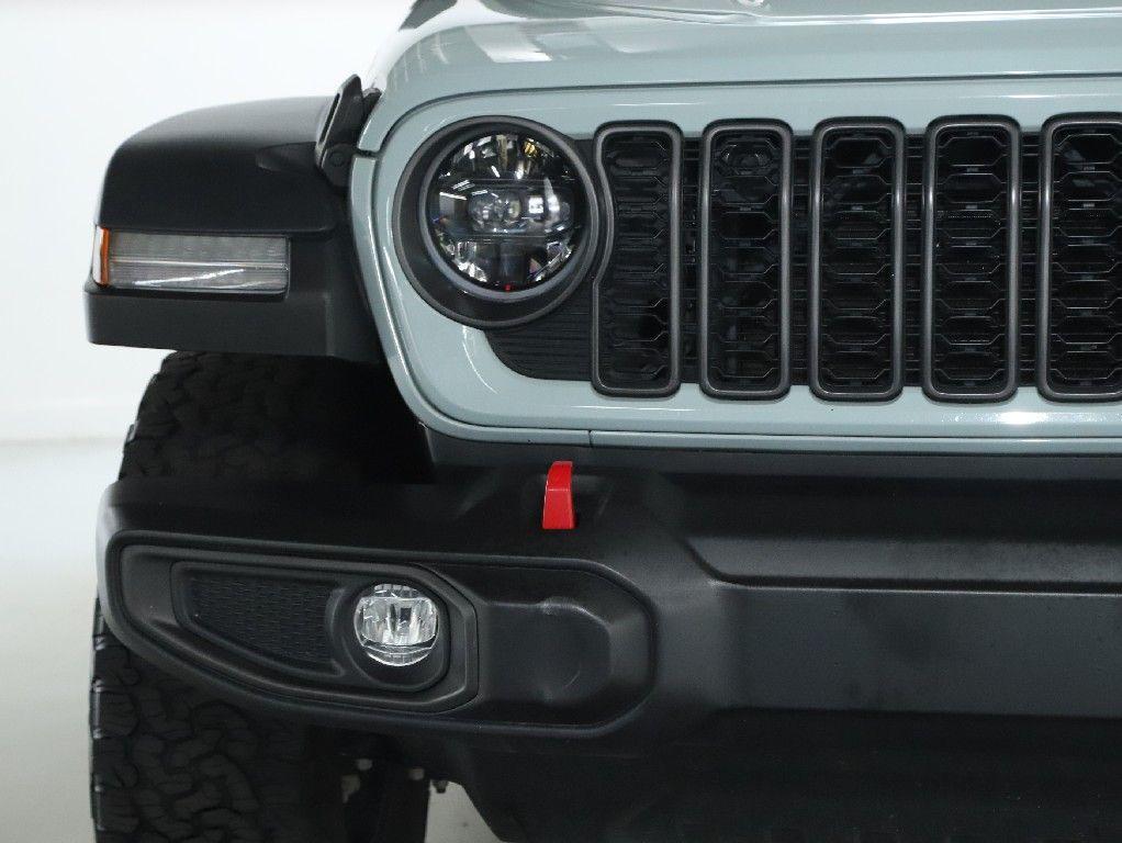 used 2024 Jeep Wrangler car, priced at $40,991