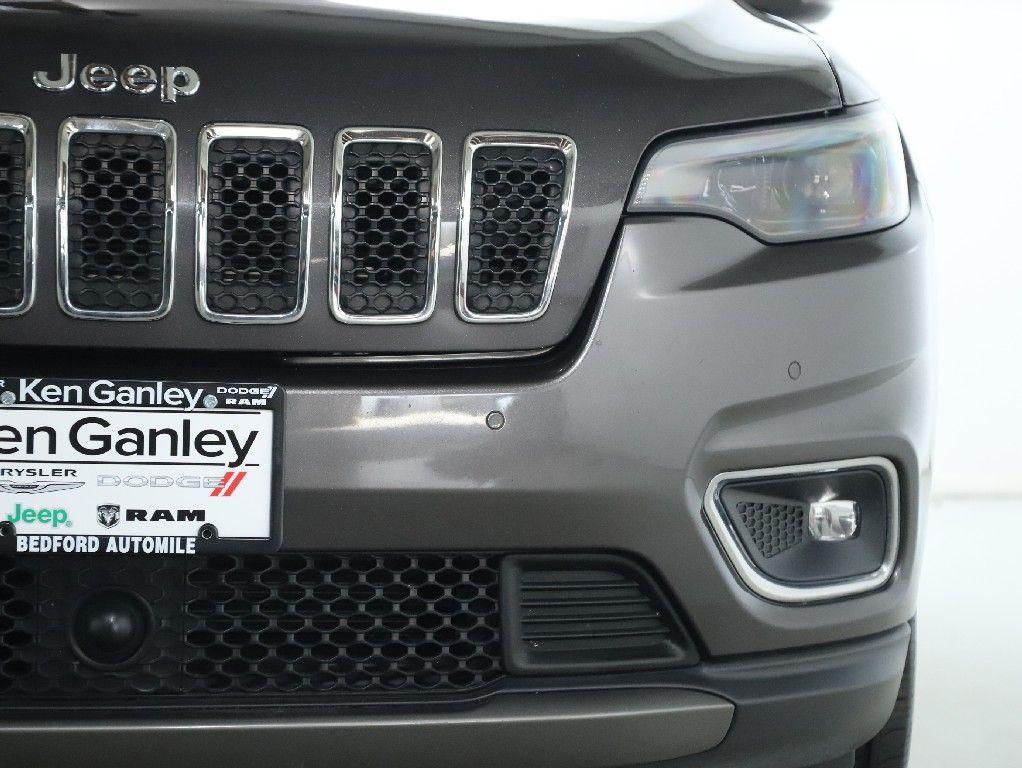 used 2021 Jeep Cherokee car, priced at $18,491