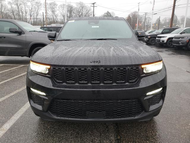 new 2025 Jeep Grand Cherokee car