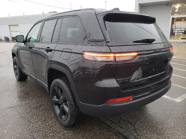 new 2025 Jeep Grand Cherokee car