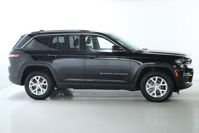 used 2023 Jeep Grand Cherokee car, priced at $31,800