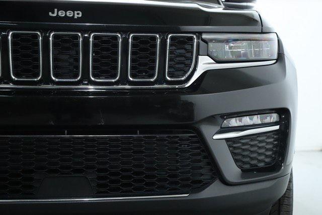 used 2023 Jeep Grand Cherokee car, priced at $31,800