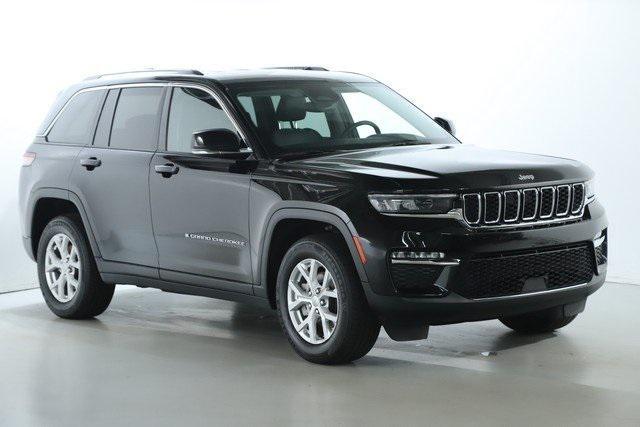 used 2023 Jeep Grand Cherokee car, priced at $31,800