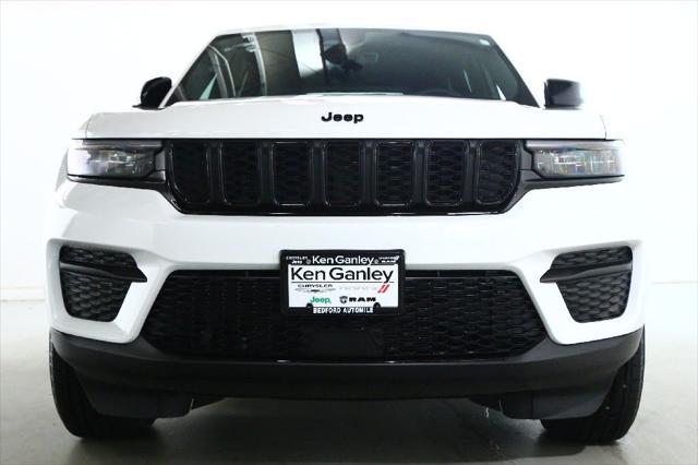 used 2025 Jeep Grand Cherokee car, priced at $39,991