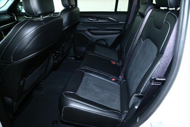 used 2025 Jeep Grand Cherokee car, priced at $39,991