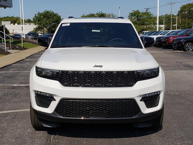new 2025 Jeep Grand Cherokee car, priced at $45,270
