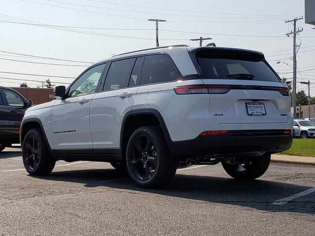 new 2025 Jeep Grand Cherokee car, priced at $45,270