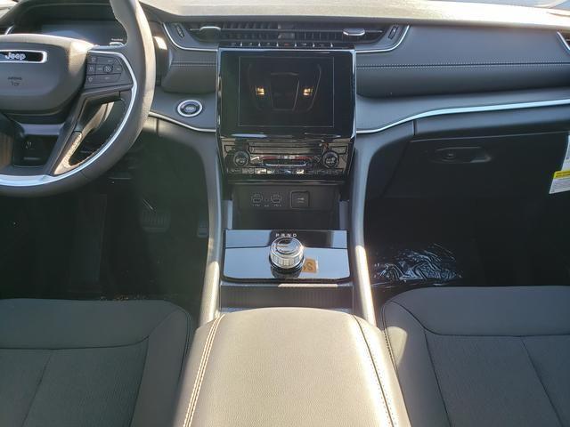 new 2025 Jeep Grand Cherokee L car, priced at $32,524