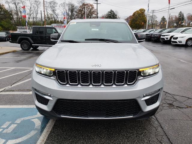 new 2025 Jeep Grand Cherokee car, priced at $49,537