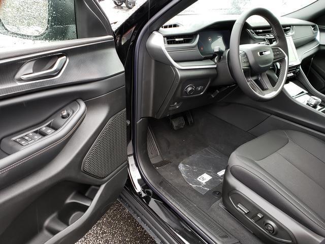 new 2025 Jeep Grand Cherokee L car, priced at $32,524