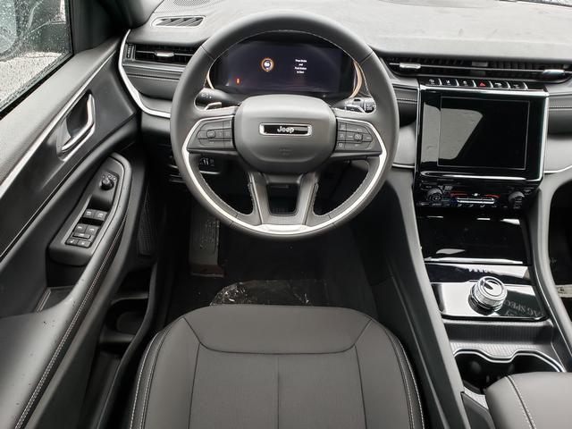 new 2025 Jeep Grand Cherokee L car, priced at $32,524