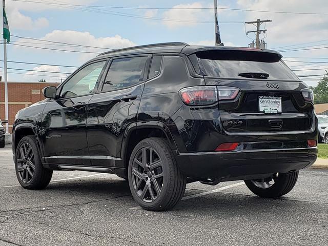 new 2025 Jeep Compass car, priced at $33,352