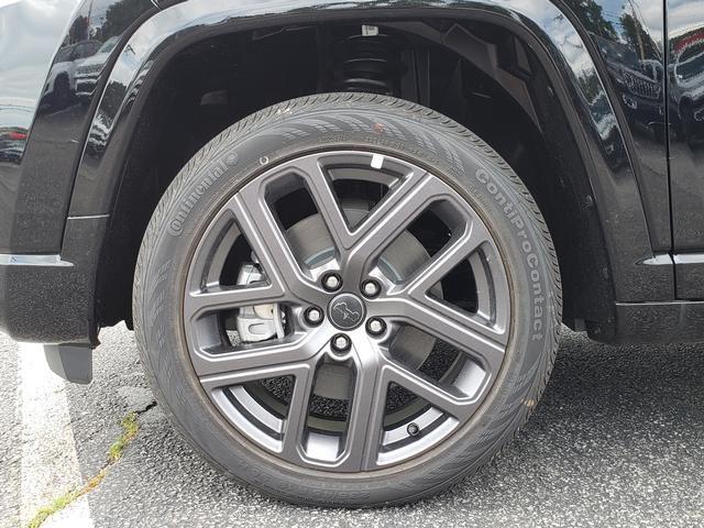 new 2025 Jeep Compass car, priced at $33,352