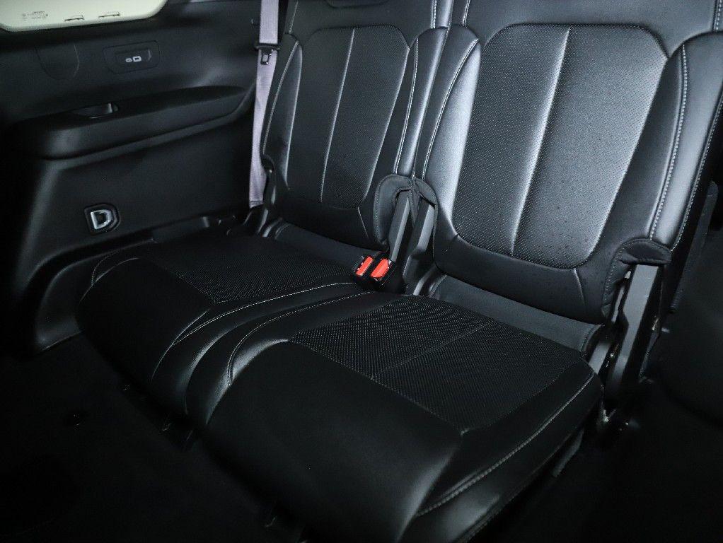 used 2024 Jeep Grand Cherokee L car, priced at $35,854