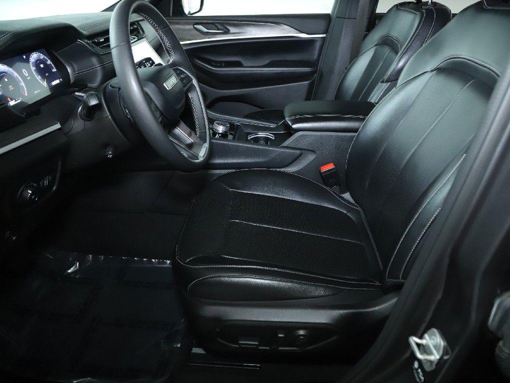 used 2024 Jeep Grand Cherokee L car, priced at $35,854