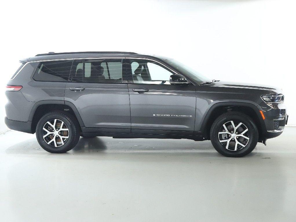 used 2024 Jeep Grand Cherokee L car, priced at $35,854