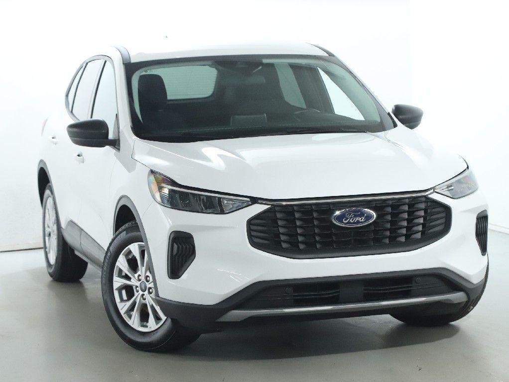 used 2025 Ford Escape car, priced at $19,591