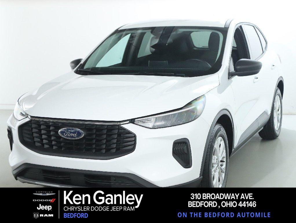 used 2025 Ford Escape car, priced at $19,591