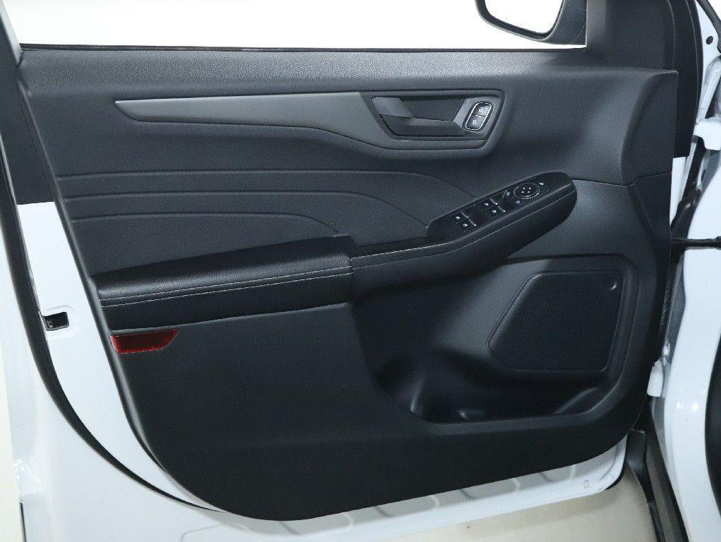 used 2025 Ford Escape car, priced at $19,591