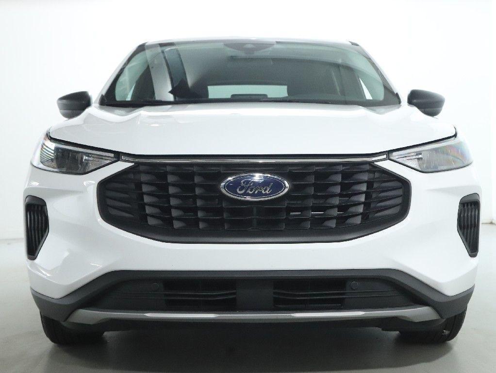 used 2025 Ford Escape car, priced at $19,591