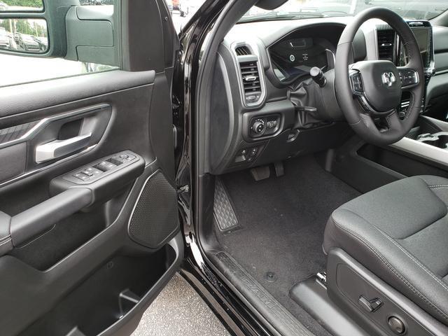 new 2025 Ram 1500 car, priced at $52,782
