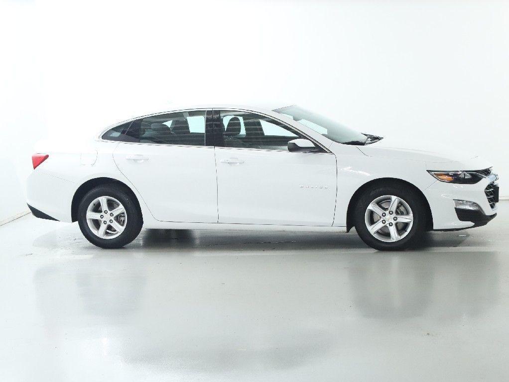 used 2024 Chevrolet Malibu car, priced at $20,998