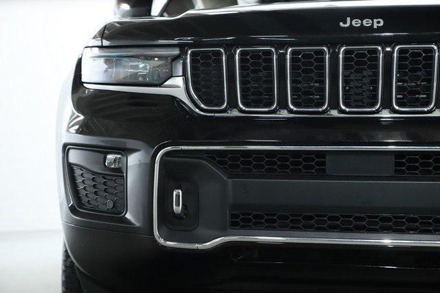 used 2022 Jeep Grand Cherokee car, priced at $39,891