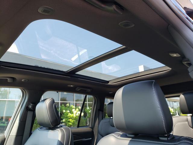 new 2025 Jeep Grand Cherokee car, priced at $44,388