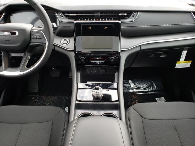 new 2025 Jeep Grand Cherokee L car, priced at $35,488