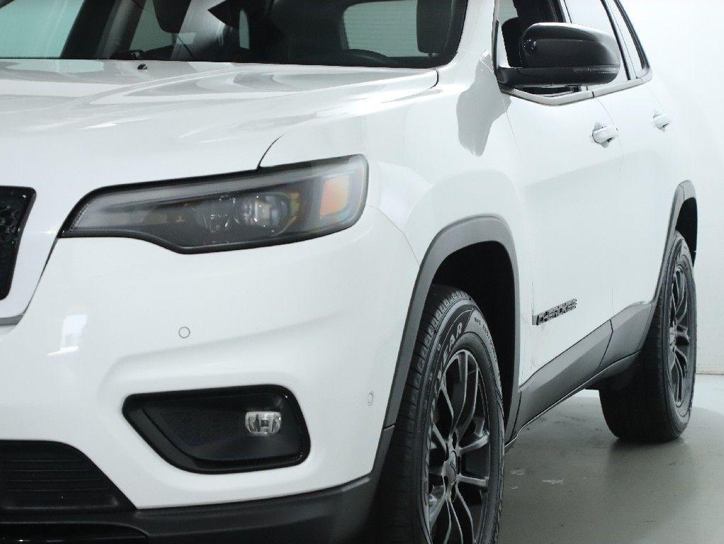 used 2023 Jeep Cherokee car, priced at $23,487
