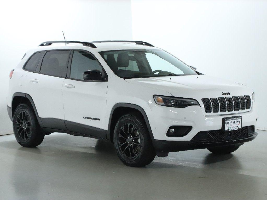 used 2023 Jeep Cherokee car, priced at $23,487
